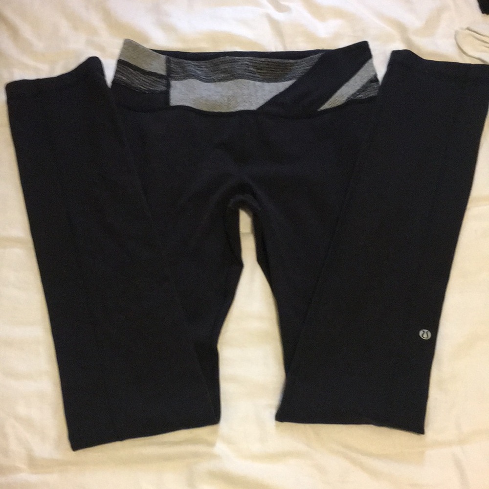 Lululemon Straight Leg Reversible Groove Pant